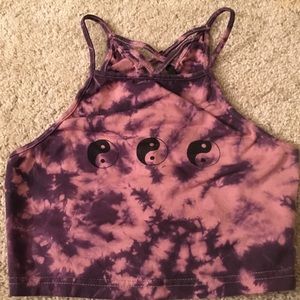 Zumiez yin and yang crop top.